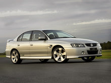 Load image into Gallery viewer, Holden VT VX VY VZ 5.7L V8 LS1 Roller Rocker Performance Tune PCM Commodore Calais
